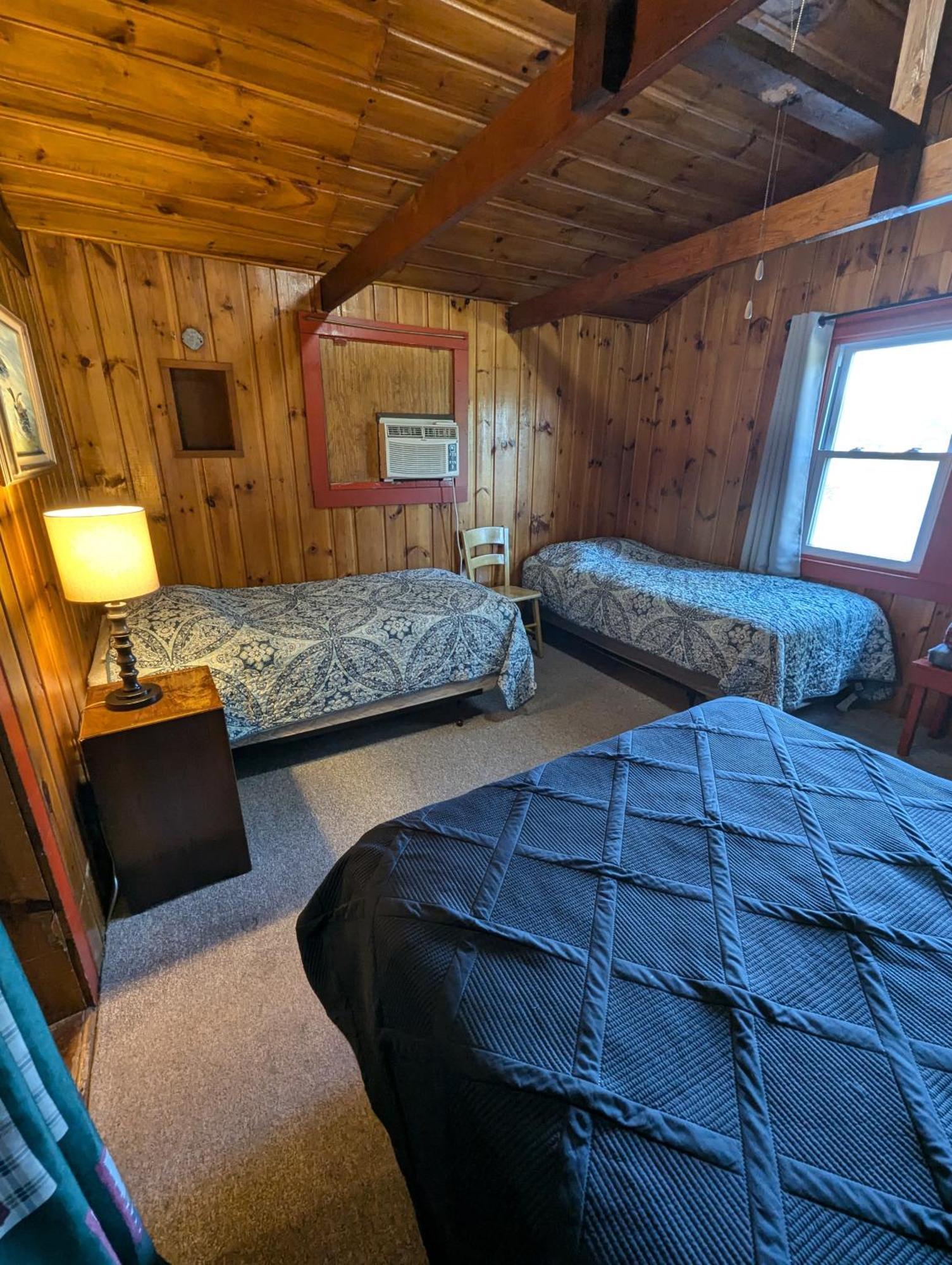 Riverside Point Resort Motel Park Rapids Eksteriør billede